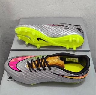 nike hypervenom white and gold