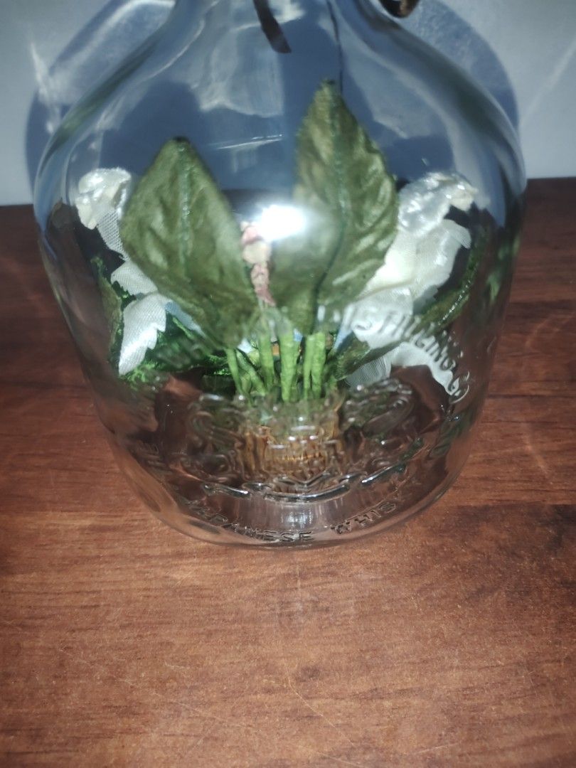 Nikka Whisky Flower Bottle (Category: Other Home Decor) located in Quezon City. Submitted by handpicked_items (Listing ID 1361639196, Image 2). Description: .