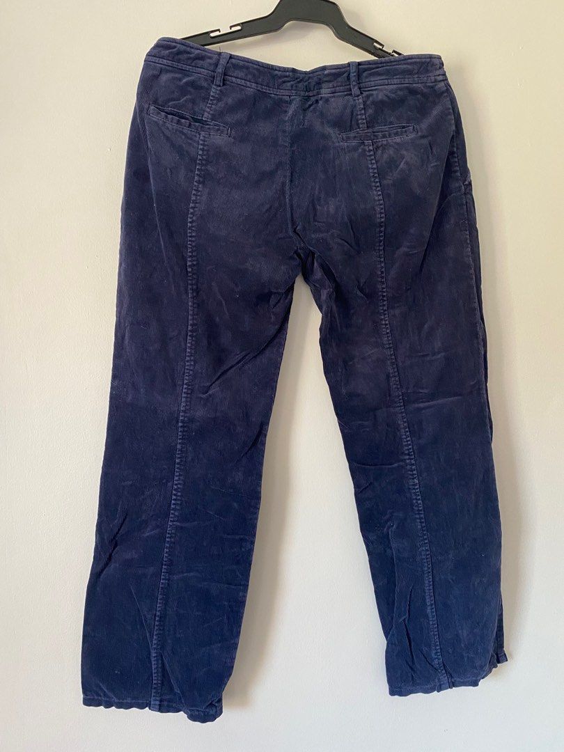 No Brand Corduroy Pants | Medium (Category: Other Bottoms) located in Bacoor. Submitted by raredeals (Listing ID 1361736133, Image 2). Description: Color: Dark Blue-Purple Length: 37 inches Waistline: 32 inches.