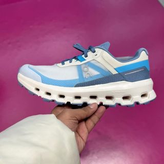 (Category: ) located in . Submitted by solefindsphilippines (Listing ID 1361680465, Image 1). Description: .
