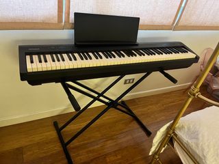 Roland FP-30 Digital Piano