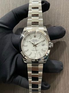 （分類：）位於 。 由 101watches 提交（商品編號 1361712695，圖片 1）。簡介： 。