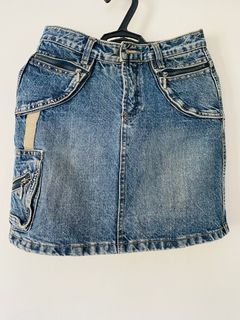(Category: ) located in . Submitted by raredeals (Listing ID 1361736504, Image 1). Description: .