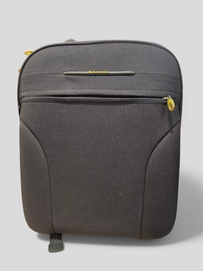 Samsonite sahora ict case backpack small (Category: Backpacks) located in Cabuyao City. Submitted by swiftdeer.ed9787 (Listing ID 1361691467, Image 1). Description: for sale last price posted price: 2500 plus sf location: cabuyao laguna lalamove or jnt NO COD or COP SAMSONITE Backpack small laptop backpack graphite color.