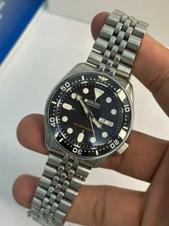 (Category: ) located in . Submitted by kallisto.timepiece (Listing ID 1361753300, Image 1). Description: .