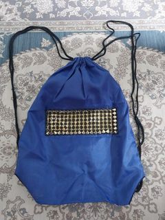 (Category: ) located in . Submitted by kyle.bag.specialist (Listing ID 1361657442, Image 1). Description: .