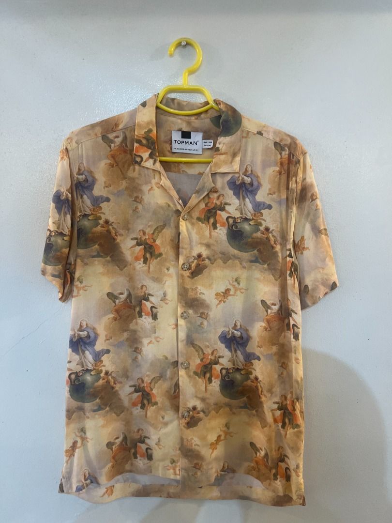 Topman Short Sleeve Classic Polo (Category: Tshirts & Polo Shirts ) located in Quezon City. Submitted by furugiya.ph (Listing ID 1361703807, Image 1). Description: - Relaxed Fit - Size: S - Condition: 9.5/10 - Negotiable - Loc: Metro Manila - Can do meetups.
