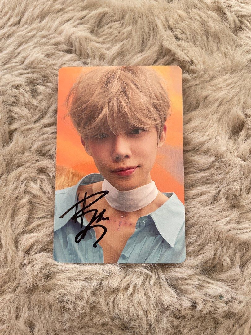 YEONJUN SIGNED PHOTOCARD (Category: K-Wave Merchandise) located in Manila. Submitted by rwymdfinds (Listing ID 1361690578, Image 1). Description: Photocard signed by yeonjun himself at send off concert MOP: Gcash Payment MOD: JNT Buyer will cover the shipping. STRICTLY PAYMENT FIRST BEFORE SHIPPING could send more videos and pics dm me on ig: @rwymdfinds OFFICIAL & UNSEALED - onhand & ready to ship - what u see is what u get - DAMAGE CAUSED BY CO