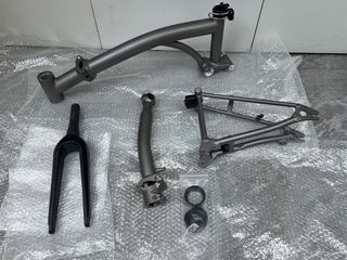 （分類：）位於 。 由 trendybike 提交（商品編號 1366451910，圖片 1）。簡介： 。