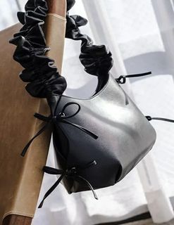 （分類：）位於 。 由 pp3200 提交（商品編號 1366416923，圖片 1）。簡介： 。