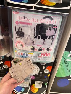 （分類：）位於 。 由 hahayaaa 提交（商品編號 1366392426，圖片 1）。簡介： 。