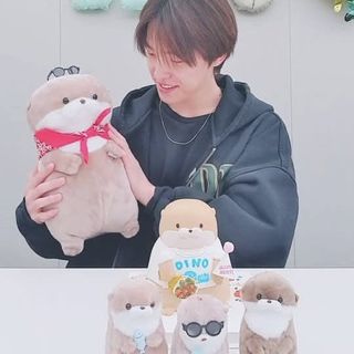 （分類：）位於 。 由 selling.s 提交（商品編號 1366523824，圖片 1）。簡介： 。