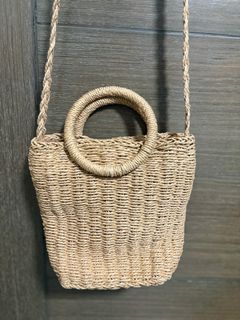 （分類：）位於 。 由 albertiu 提交（商品編號 1366439109，圖片 1）。簡介： 。