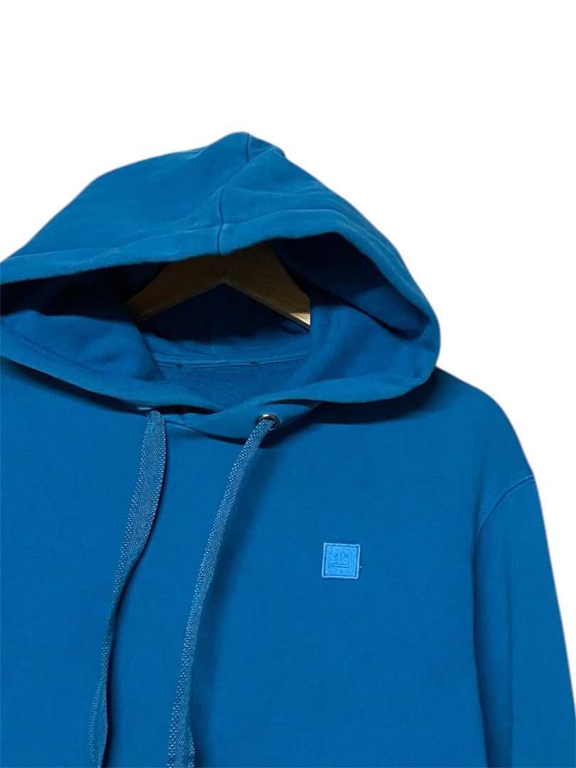 ACNE STUDIOS FERRIS FACE HOODIE (Category: Coats, Jackets and Outerwear) located in Cabuyao City. Submitted by ParadisethriftedPh (Listing ID 1366535456, Image 2). Description: Cr : 9.8/10 Dimensions W: 20 L: 24.
