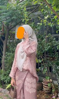 (Category: ) located in . Submitted by ashaarozi (Listing ID 1366537603, Image 1). Description: .