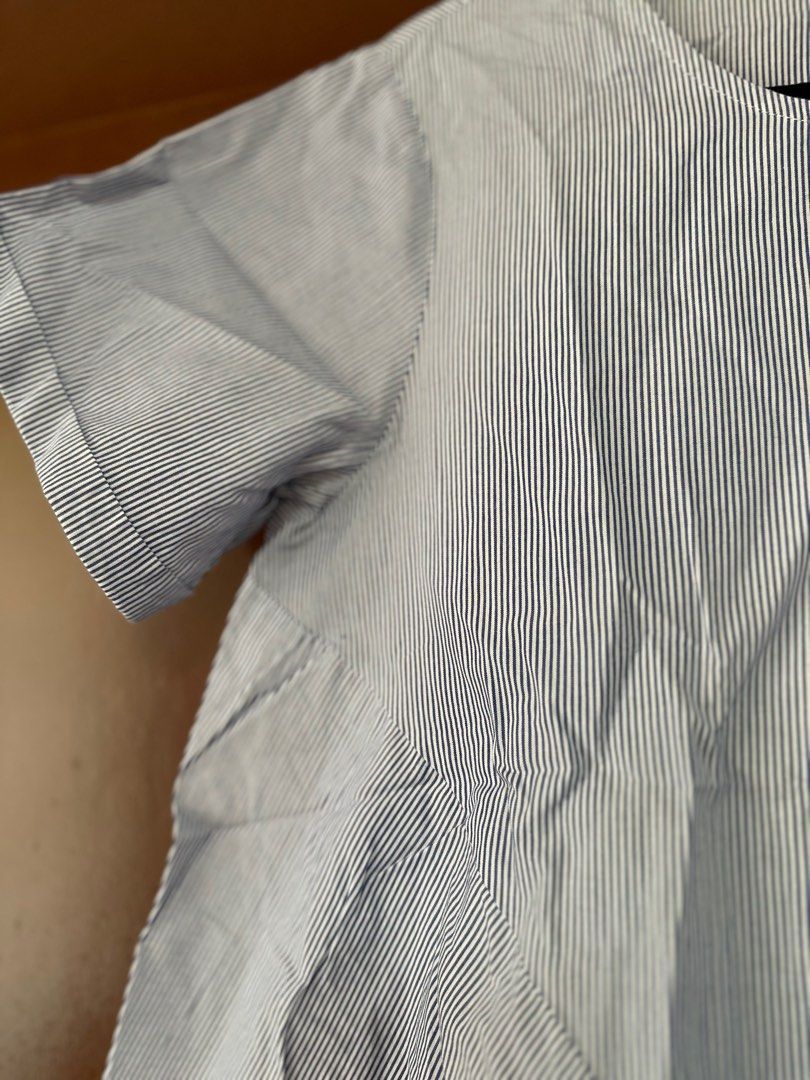 Authentic 6ixty8ight Blouse (Category: Blouses) located in Malolos. Submitted by layntev (Listing ID 1366386514, Image 3). Description: Authentic - runs big can fit up to large .