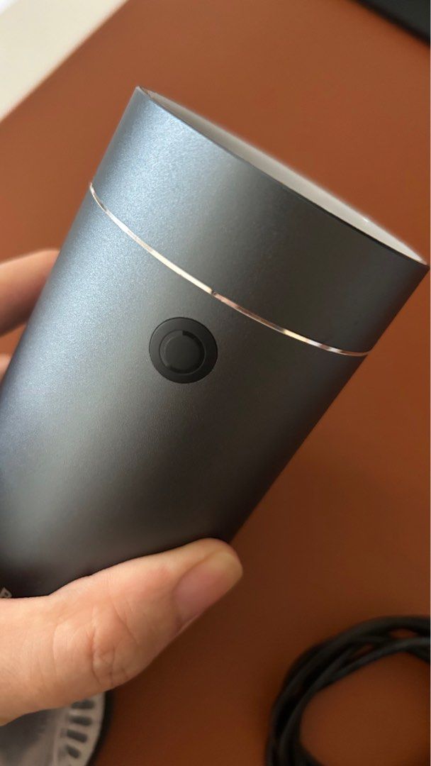 Baseus humidifier diffuser machine (Category: Other Accessories) located in Kuala Lumpur. Submitted by floppychewie (Listing ID 1366430354, Image 3). Description: Comes with original packaging. Used for 1 month only. .