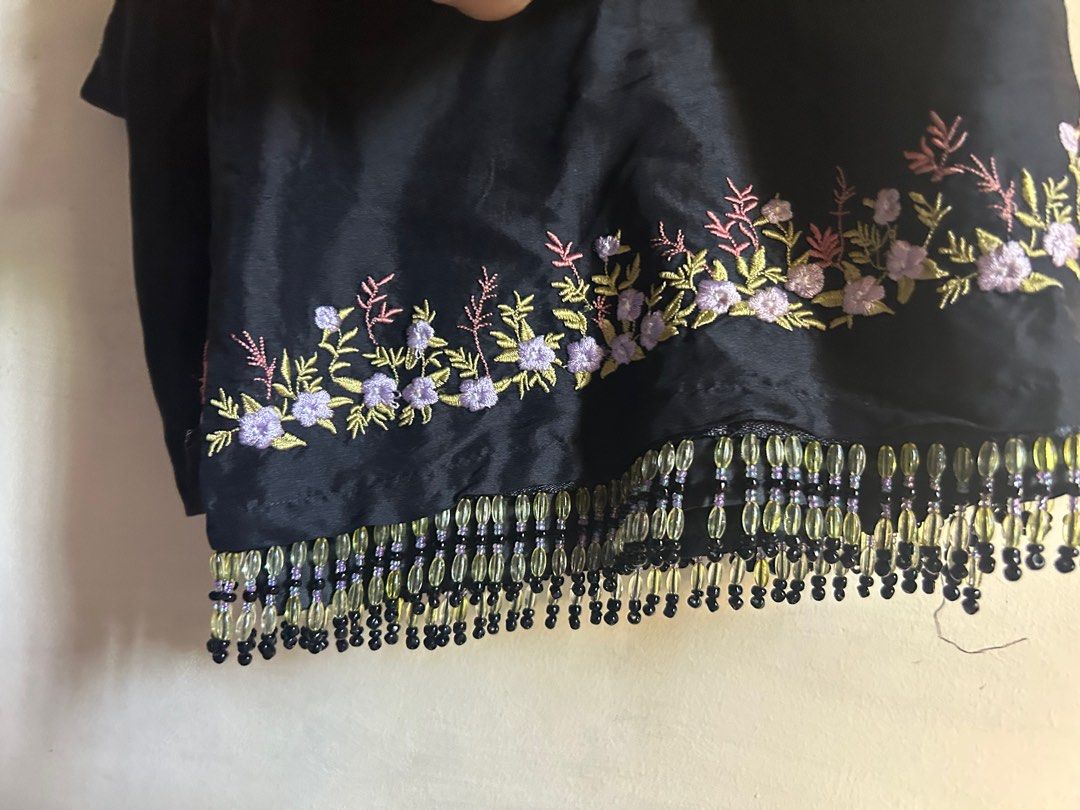 black skirt with embroidered & beaded hem (Category: Skirts) located in Malabon City. Submitted by everythinggoeson (Listing ID 1366538985, Image 1). Description: 29 inches waist (size 8 on tag).