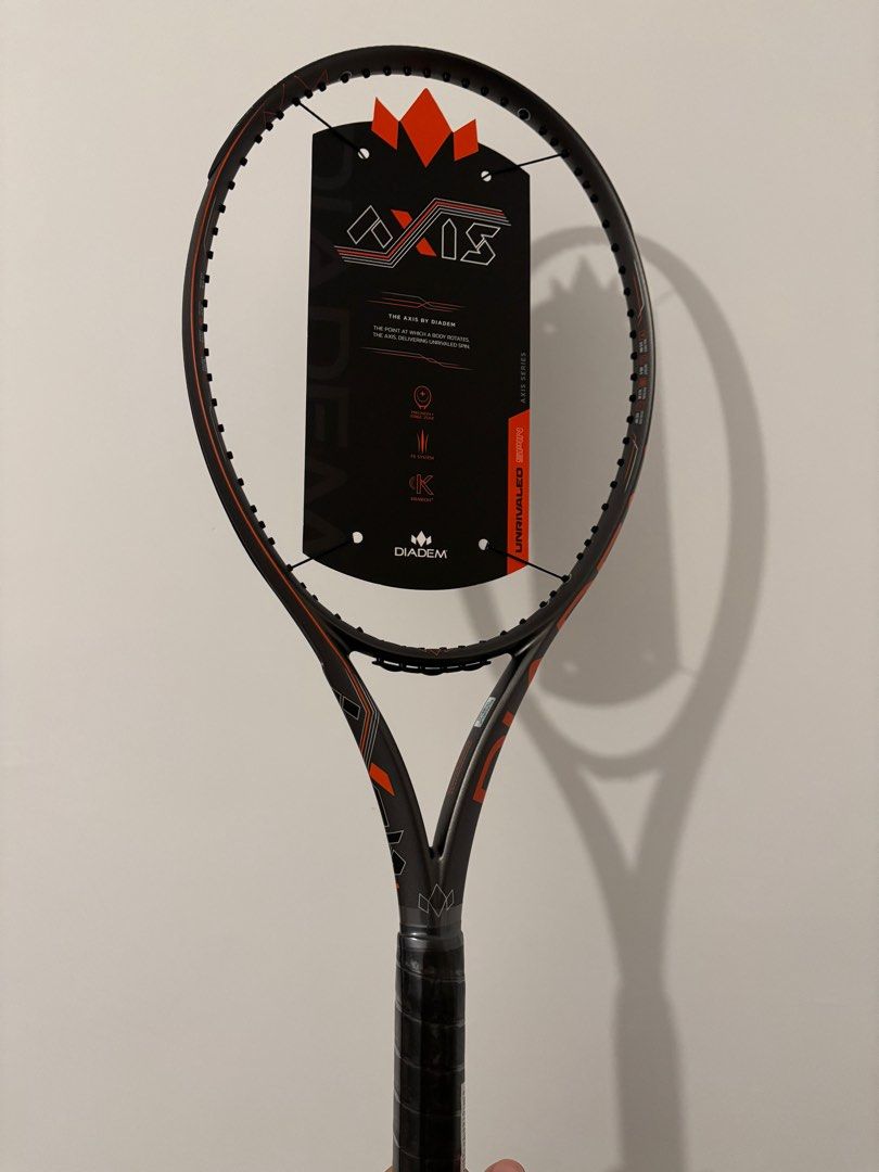 2025 Diadem Axis 98 Grip 2 tennis racket, 運動產品, 運動與
