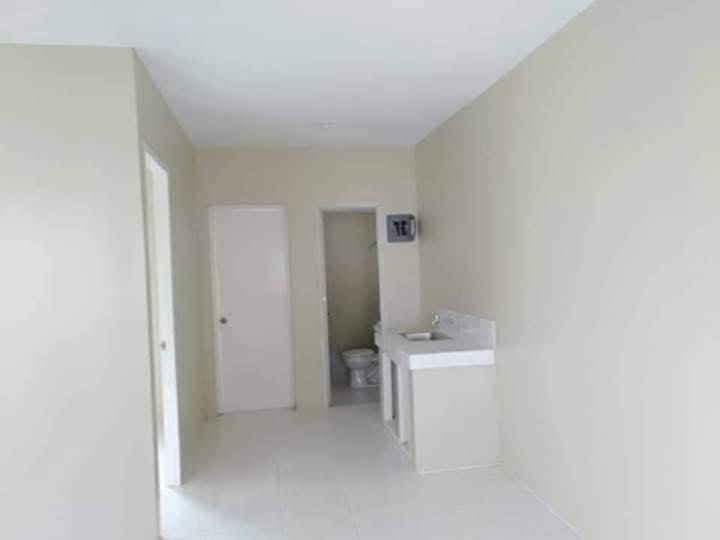 For Assume - Camella Ozamiz (Category: House & Lot) located in Silay City. Submitted by declutterwithm3 (Listing ID 1366520808, Image 3). Description: For Assume Bianca unit in Camella Ozamiz -₱19,975/mo thru UnionBank(mahal kay mao ni pinakalast na Bianca unit gipatindog, last year lang pud nahuman and na turnover). 2M TCP, 25 yrs to pay -More than 1 year na paid na wala lapse, will provide copy of SoA once masend na sa ako ni UB. In the meantim