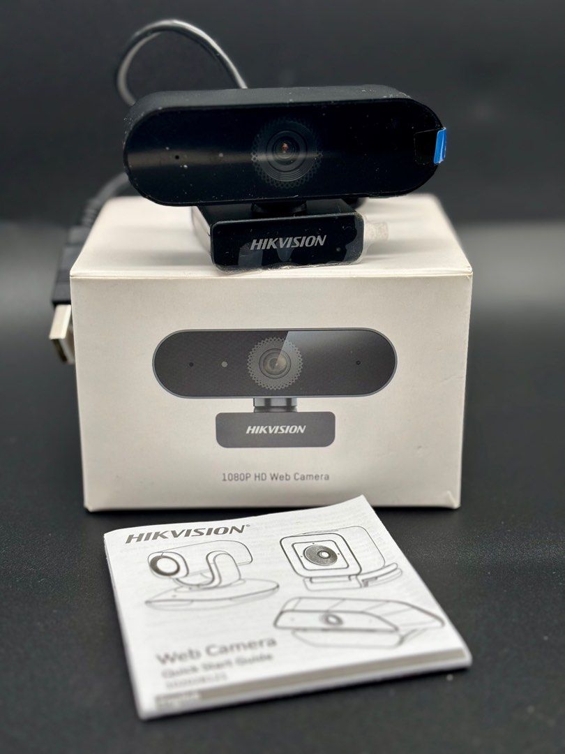 HIKVISION DS-U02 2MP WEBCAM CAMERA (Category: Webcams) located in Manila. Submitted by guerle (Listing ID 1366444076, Image 2). Description: FEATURES— 2MP High Resolution: Enjoy sharp and clear video quality for a professional look. Wide-Angle Lens: Capture more of your space, making it ideal for group calls. Built-in Microphone: Integrated mic for clear audio, ensuring seamless communication. USB Plug-and-Play: Easy installation with a simple US