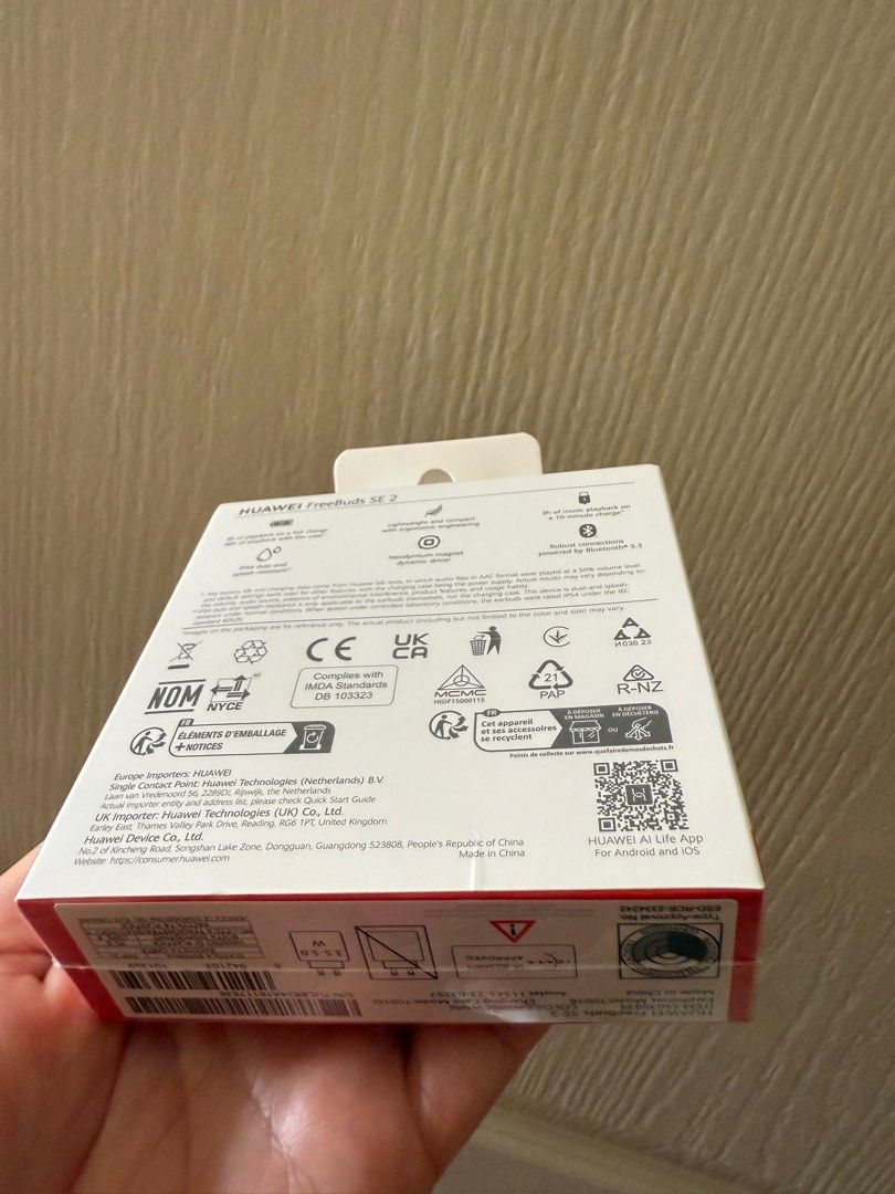 Huawei FreeBuds SE 2 (Category: Earphones) located in Taguig. Submitted by regpaj (Listing ID 1366411955, Image 3). Description: Brand new, sealed.