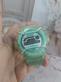 (Kategori: ) berada di . Dikirim oleh vieri.Thrift.store (ID iklan 1366396187, Gambar 1). Deskripsi: .