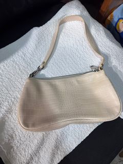 （分類：）位於 。 由 ellen.00 提交（商品編號 1366518689，圖片 1）。簡介： 。