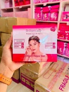 由 prettysha33426 (刊登 ID 1366468408，圖片 1) 提交，位於 的 (類別：)，說明：。