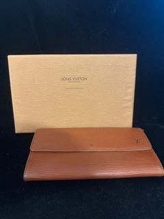 （分類：）位於 。 由 dom0728 提交（商品編號 1366535394，圖片 1）。簡介： 。