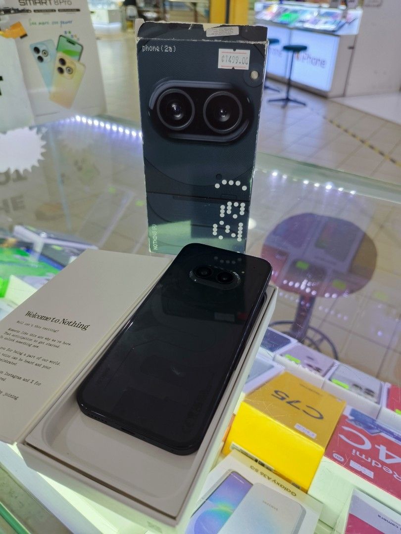 Nothing Phone (2a) 256GB Black (Category: Nothing) located in Kuala Lumpur. Submitted by teckyoong81323 (Listing ID 1366399256, Image 1). Description: Nothing Phone 2a 12/256 brand new haven't start waranty come with box and ori cable accept cod/meet up area Shah Alam/ klang/ kl.