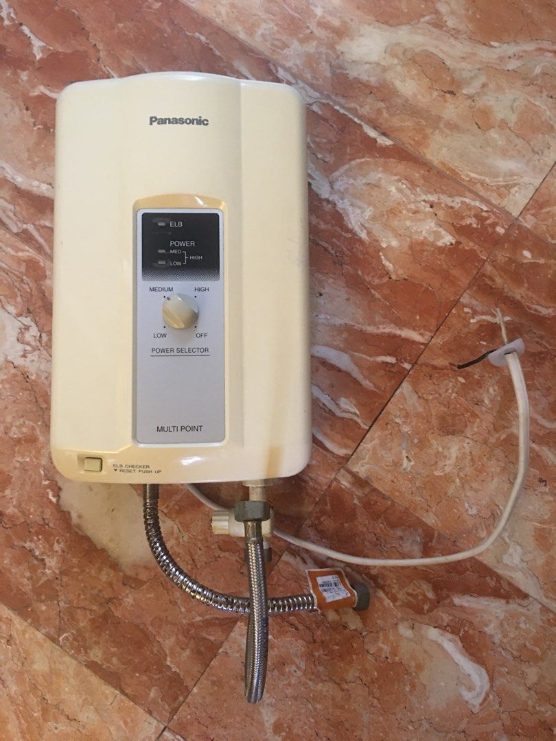 Panasonic Multipoint Electric Water Heater DH-6AM1W (Category: Water Heater & Instant Showers) located in Quezon City. Submitted by dquad.dquad (Listing ID 1366395784, Image 2). Description: Panasonic Multipoint Electric Water Heater DH-6AM1W No issues. Php 5,000.00 Location: Near Scout Area. Bgy Roxas, Quezon City.