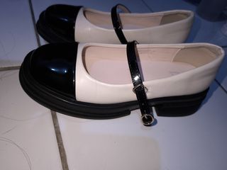 (Kategori: ) berada di . Dikirim oleh kalfiyajis96671 (ID iklan 1366462960, Gambar 1). Deskripsi: .