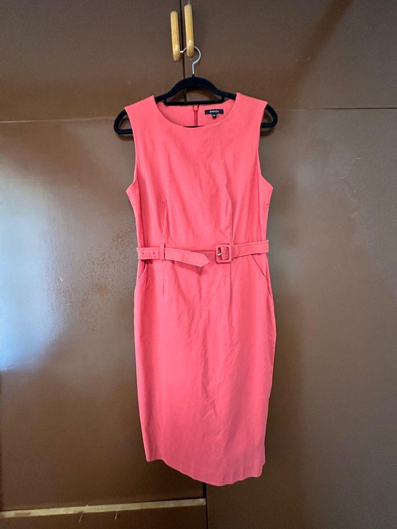 RW & Co Matte Red Dress (Category: Dresses) located in Malolos. Submitted by layntev (Listing ID 1366531540, Image 1). Description: Washed but never used. Cloth is thick material and fits very well but I can’t wear any bright colors for 1 yr .