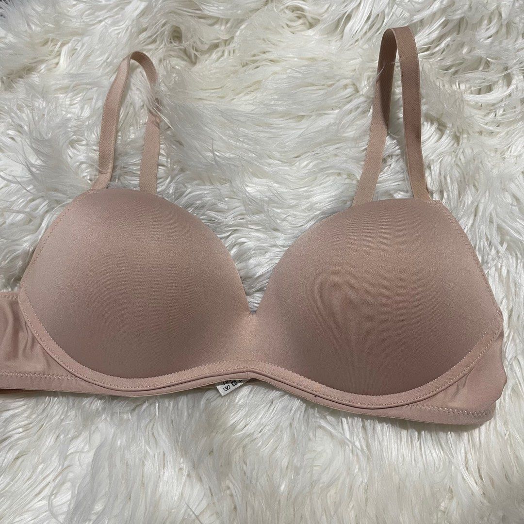 Sabina push-up bra wireless (Category: Body Care) located in Manila. Submitted by trooopers (Listing ID 1366460124, Image 2). Description: Brandnew condition neverbeen use.