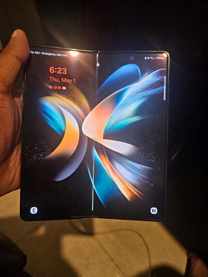 Samsung Galaxy Fold 4 12/256gb Openline (Category: Samsung) located in Manila. Submitted by juanchu (Listing ID 1366536021, Image 1). Description: Samsung Galaxy Fold 4 12gb RAM / 256gb Memory No Sim Restrictions No Dents or Scratches Issue: 1. (2) Black Spot on Main Screen 2. (1) Green Line on Main Screen 3. Hinge does not open fully.
