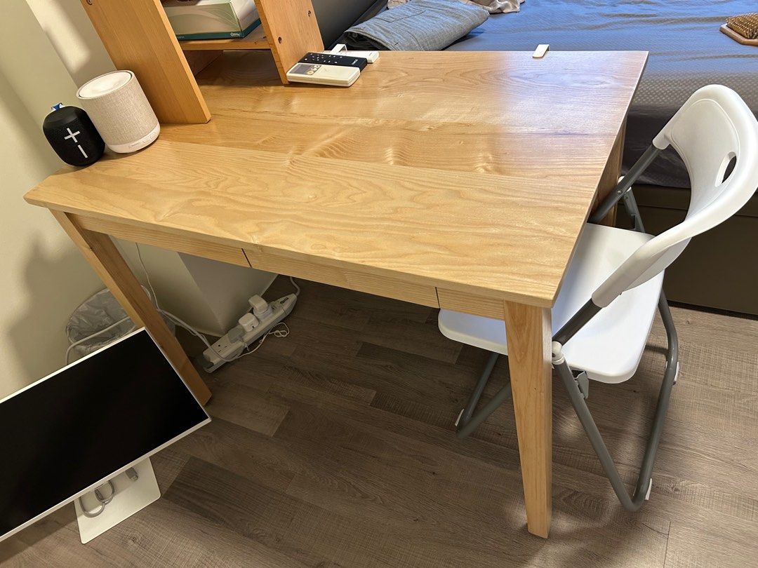 Solid wood table (Category: Tables & Sets) located in Singapore. Submitted by cosmos01 (Listing ID 1366473658, Image 1). Description: Solid wood desk I used for 3month Size w1050xd650mm Delivery by your cost (I may help to arrange if you need to help).