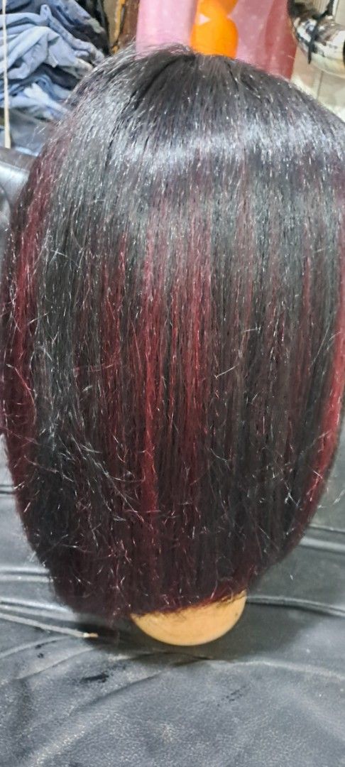 Two tone wigs sime human hair (Category: Hair) located in Davao. Submitted by bravemoon_556cd5 (Listing ID 1366475005, Image 2). Description: free sf we ship nationwide gcash or bank account payment mode.