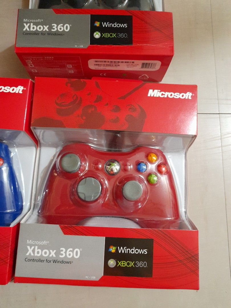XBOX WIRED CONTROLLER (Category: Controllers) located in Quezon City. Submitted by hajjasittienor (Listing ID 1366525039, Image 3). Description: .
