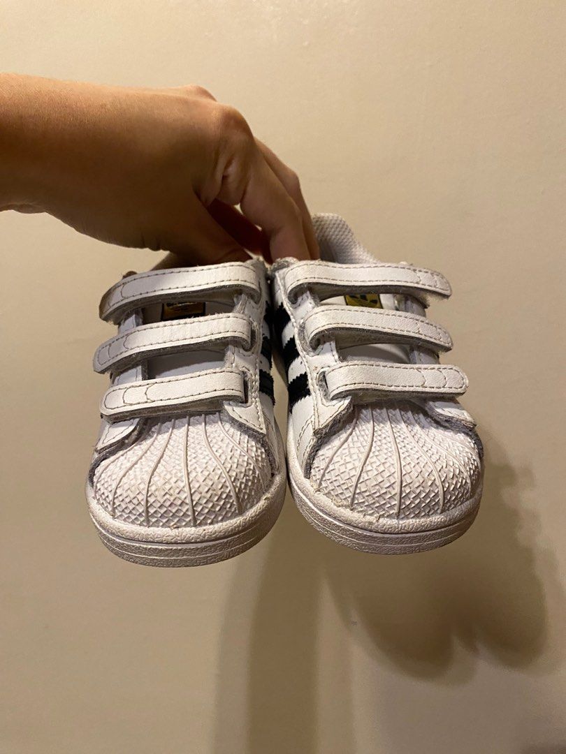 Adidas Superstar cf kids (Category: Babies & Kids Fashion) located in Davao. Submitted by hi_everythingmustgo (Listing ID 1361881254, Image 1). Description: Adidas Superstar cf for kids/toddlers/baby used 8/10 condition, no box Size: US 7K; UK 6.5K RFS: outgrown.