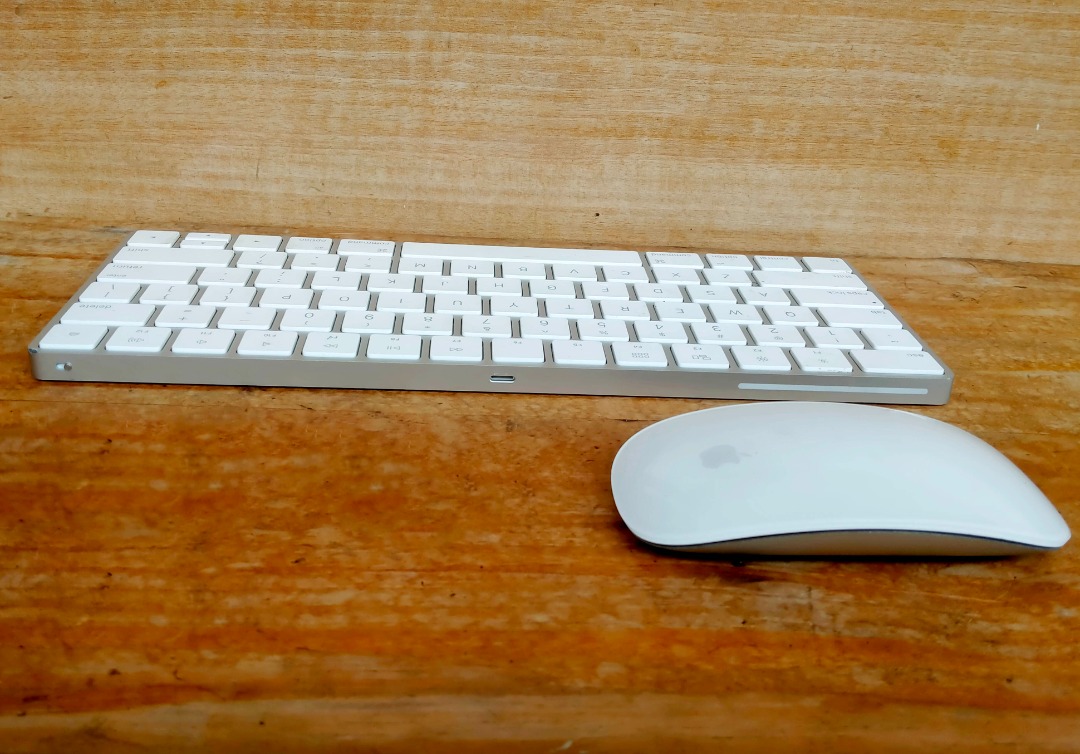 Apple Magic Keyboard + Magic Mouse Gen 2 Original, Elektronik, Bagian ...