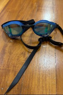 (Category: ) located in . Submitted by yolkhei (Listing ID 1361865836, Image 1). Description: .