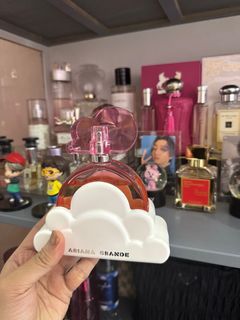 Ariana Grande Cloud Pink