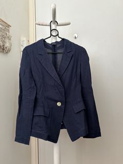 (Category: ) located in . Submitted by yang.closet (Listing ID 1361814168, Image 1). Description: .