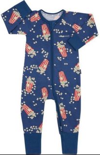 (Category: ) located in . Submitted by luxuriousthrift (Listing ID 1361817776, Image 1). Description: .