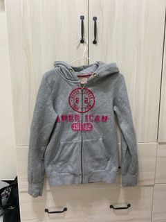 由 ellenssecondhand (刊登 ID 1361794482，圖片 1) 提交，位於 的 (類別：)，說明：。