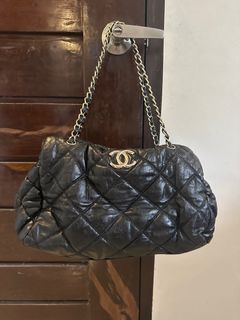 (Category: ) located in . Submitted by kulilayfinds (Listing ID 1361877503, Image 1). Description: .