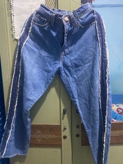 (Kategori: ) berada di . Dikirim oleh prreeloovee (ID iklan 1361850334, Gambar 1). Deskripsi: .