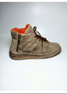 (Kategori: ) berada di . Dikirim oleh noordinarystuffs (ID iklan 1361836556, Gambar 1). Deskripsi: .