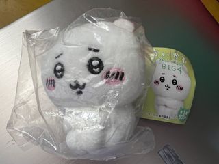 （分類：）位於 。 由 silverfleur 提交（商品編號 1361808794，圖片 1）。簡介： 。